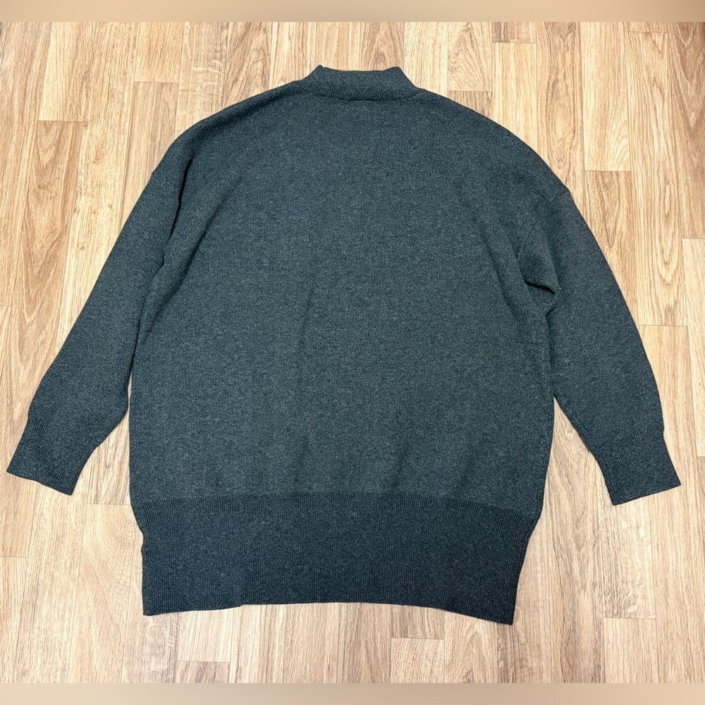 Torrid Womens Grey Mock Neck Drop Shoulder Oversized Knit Sweater Size Large - Picture 3 of 3